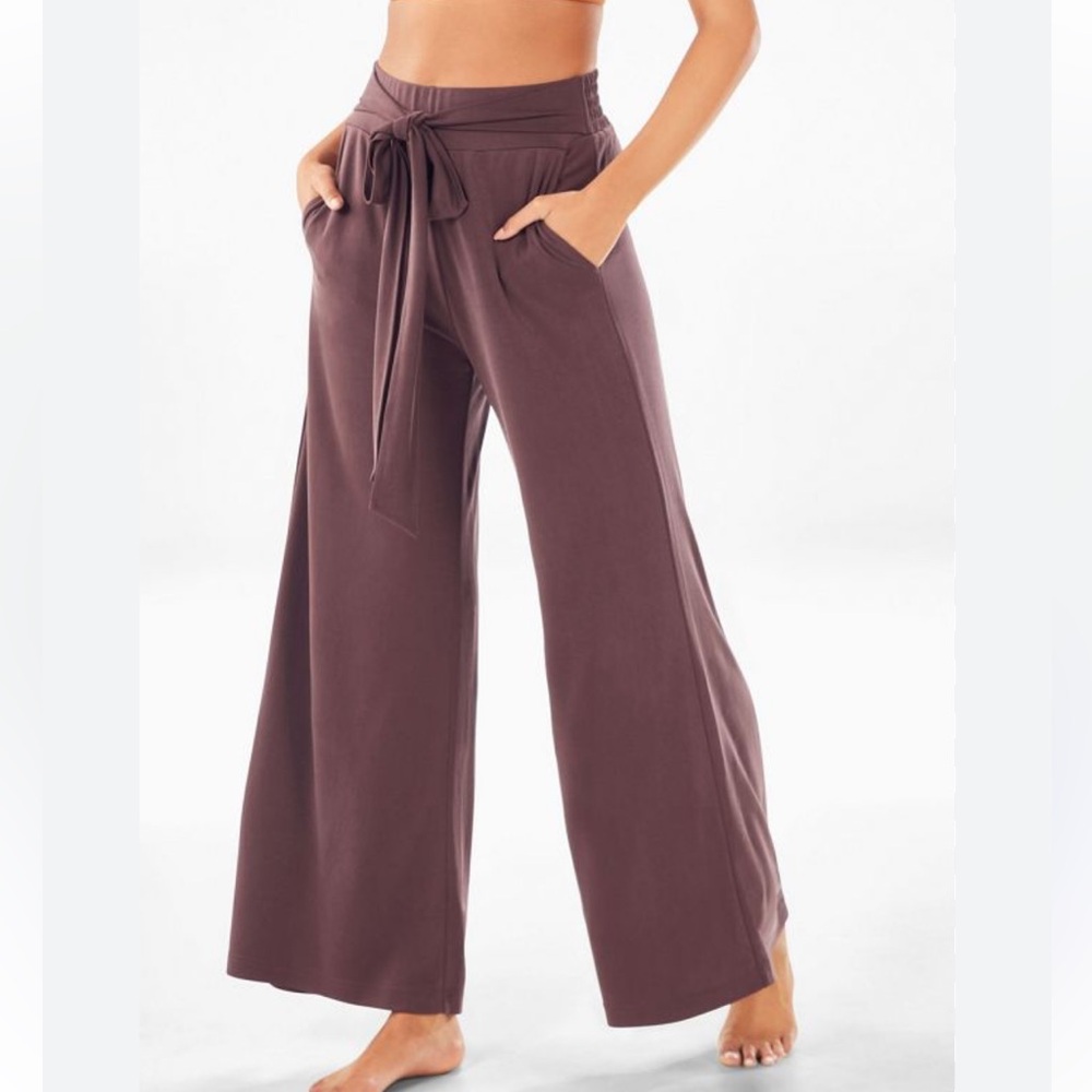 Fabletics Chris Washed Tricot Wide Leg Tie Waist Pants in Espresso, Size Small